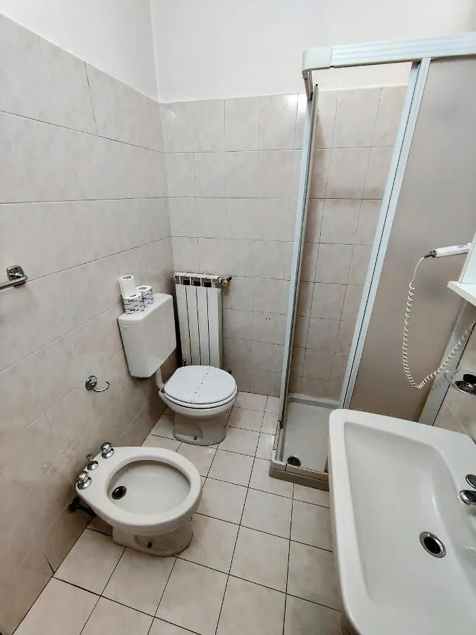 Albergo Baffo Chiuro 2*,